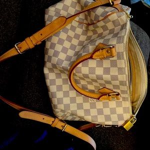 Louis Vuitton purse speedy 25